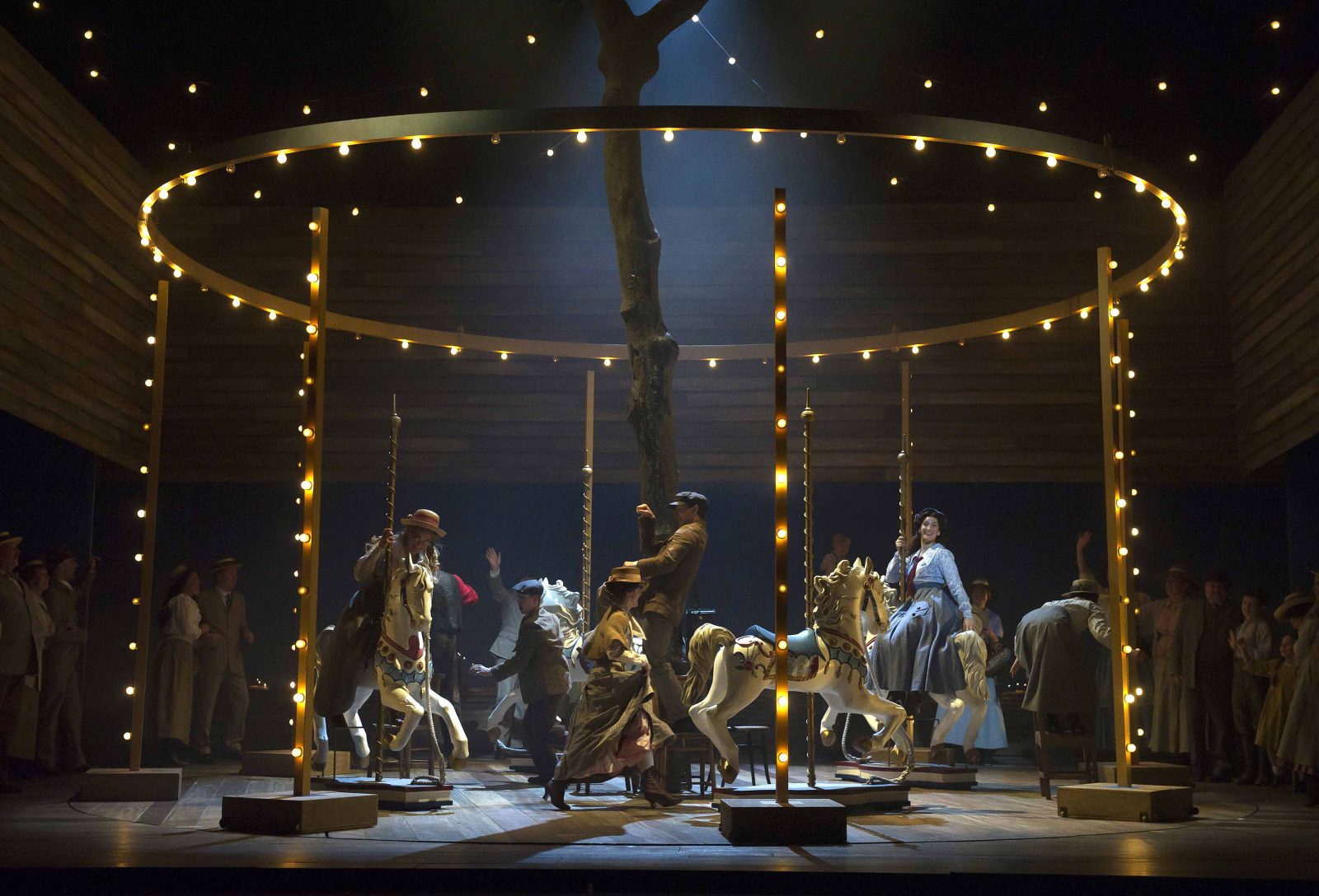 Carousel – Chatelet Paris 2013